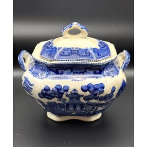 Buffalo Pottery Blue Willow Sugar Bowl With Lid Blue and White c. 1911 Antique